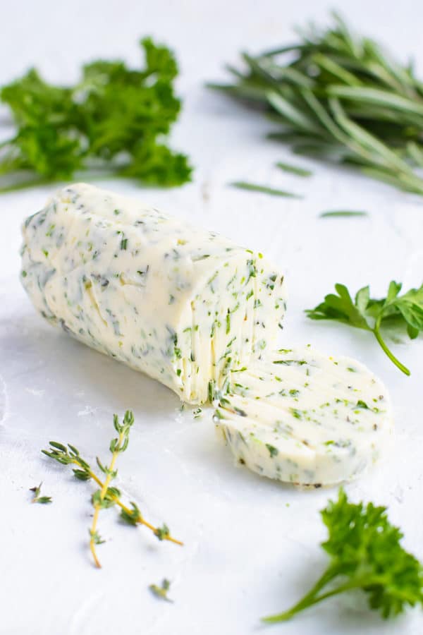 Delicious, Easy 20 Minute Herb Garlic Butter Recipe 12