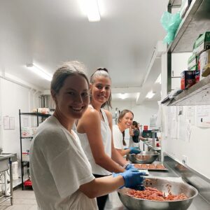 A day at Deliciously Clean Eats HQ through the eyes of Bond University Students 7
